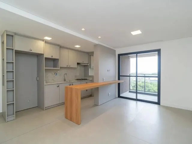 Apartamento 2 quartos e 1 banheiro, para alugar, no bairro Ecoville em Curitiba