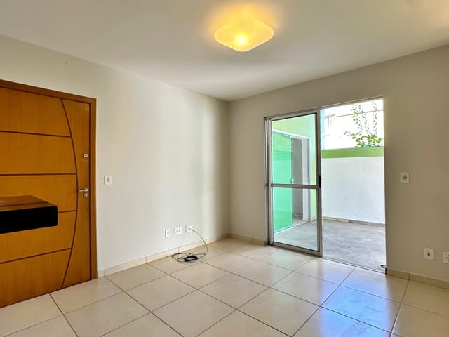 Foto do Apartamento - Apartamento área privativa para locação com 2 quartos, armários planejados e uma vaga coberta para locação, Rio Branco, Belo Horizonte, MG | Deltalar Imóveis
