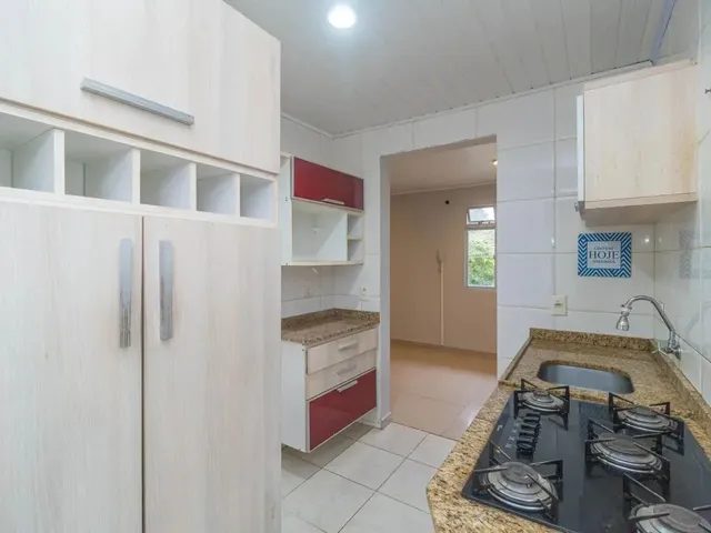 Apartamento 2 quartos e 1 banheiro, para alugar, no bairro Santa Felicidade em Curitiba
