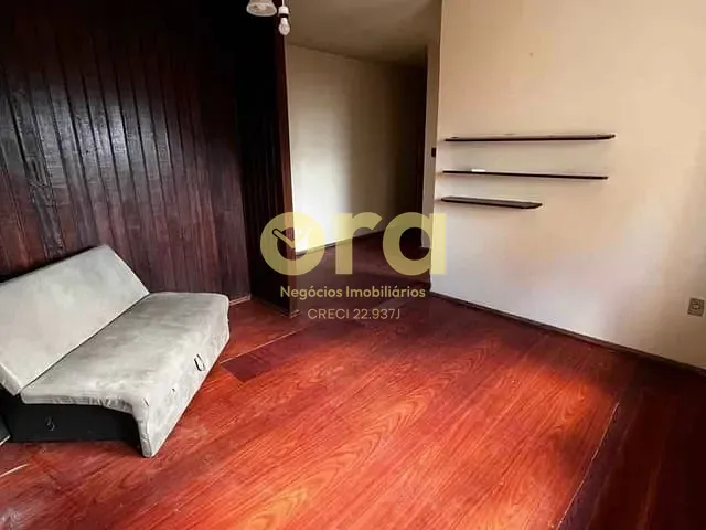 Apartamento com 57m² 2 quartos e 1 banheiro, à venda, no bairro Centro em Pelotas