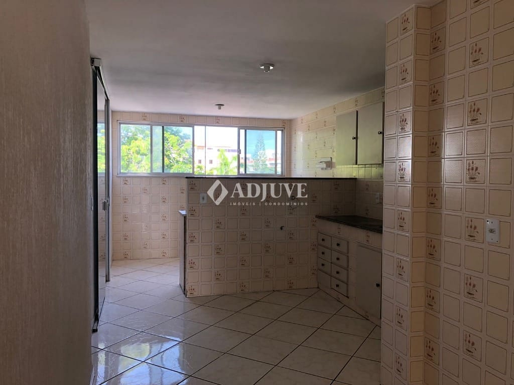 Apartamento à venda com 4 quartos, 134m² - Foto 7