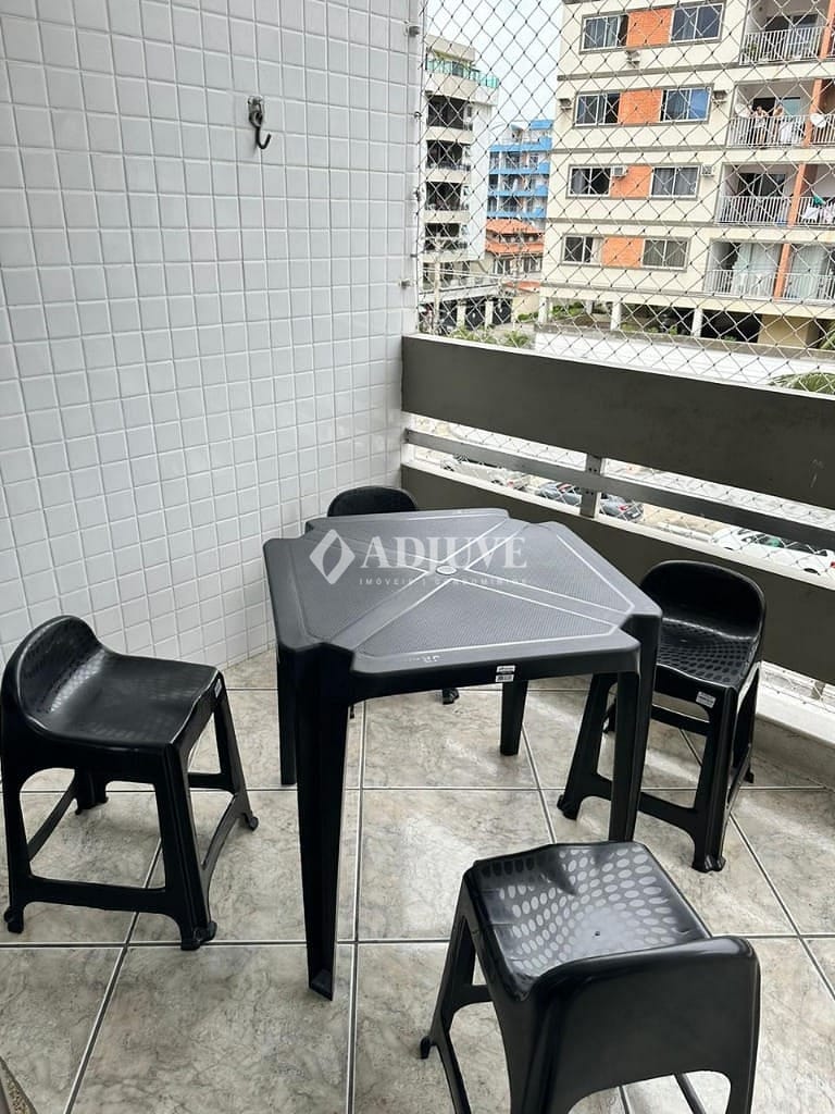 Apartamento à venda com 4 quartos, 134m² - Foto 10
