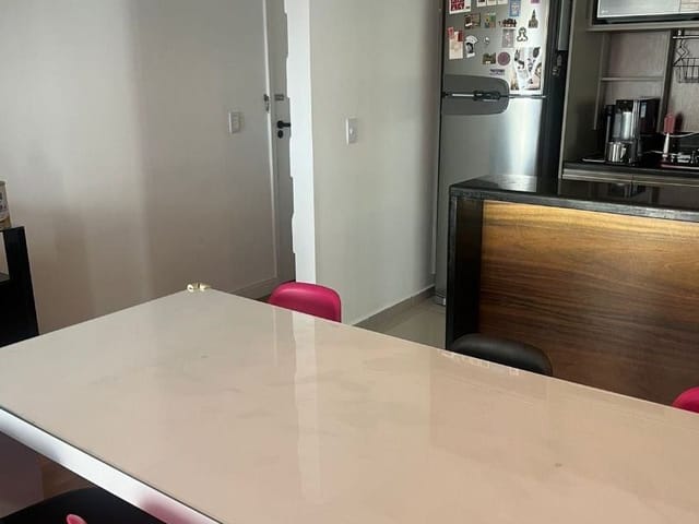 Apartamento 2 quartos e 2 banheiros, à venda, no bairro Vila Sanches em São José dos Campos