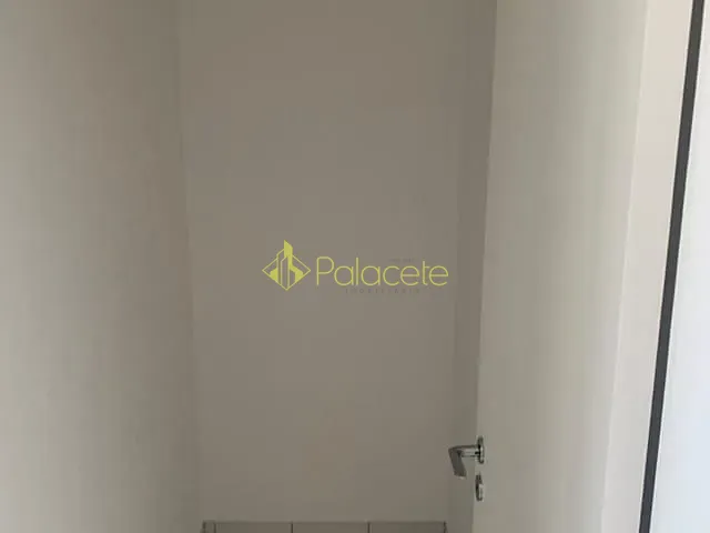 Apartamento 3 quartos e 1 banheiro, para alugar, no bairro Centro em Taubaté