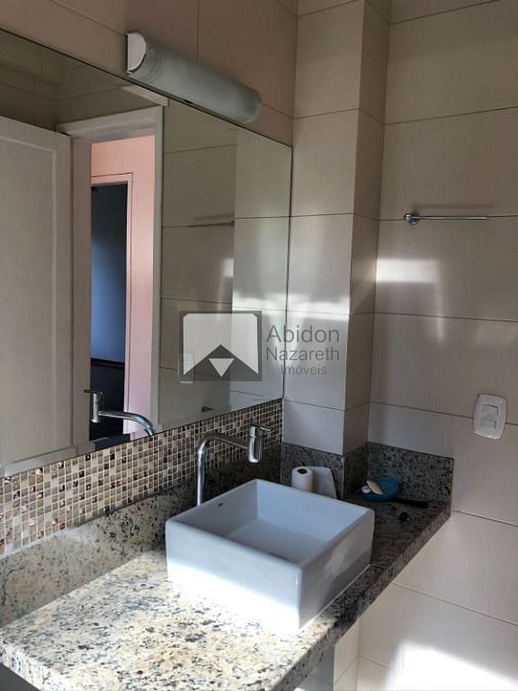 Apartamento à venda com 3 quartos, 115m² - Foto 3
