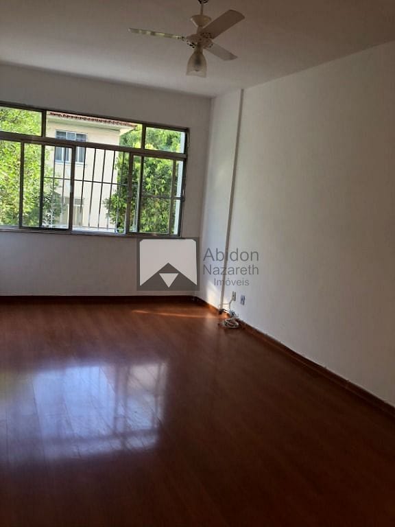 Apartamento à venda com 3 quartos, 115m² - Foto 6