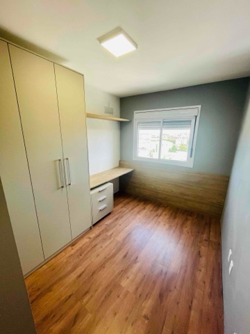 Apartamento 2 quartos e 2 banheiros, à venda, no bairro Três Vendas em Pelotas