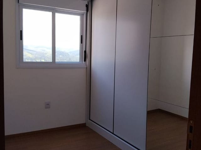 Apartamento 3 quartos e 2 banheiros, à venda ou para alugar, no bairro Condomínio Residencial Colinas do Paratehy em São José dos Campos