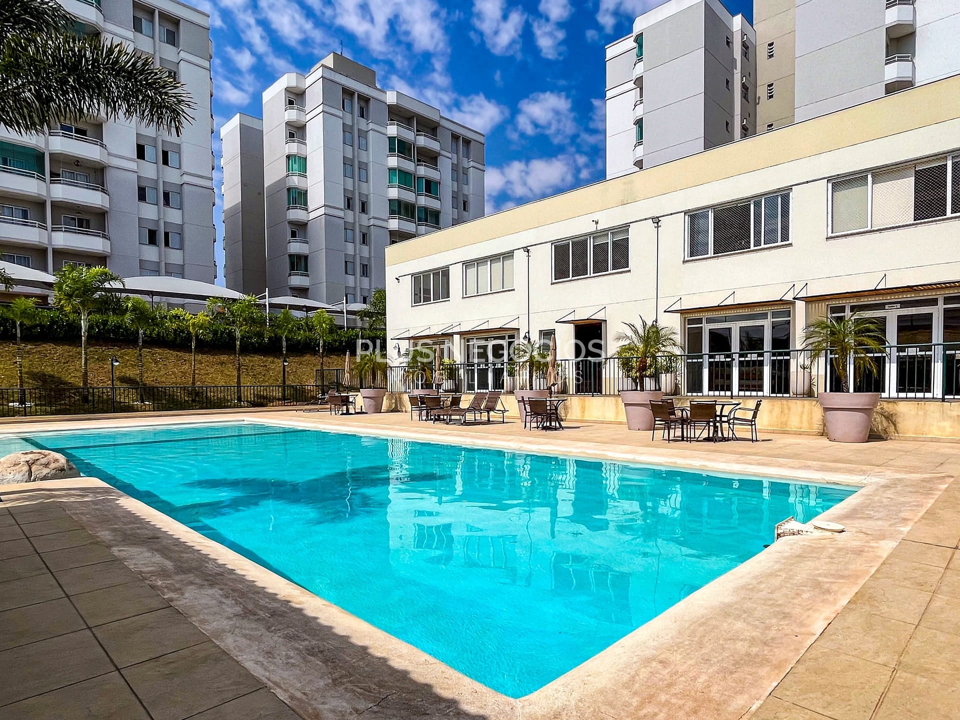 Apartamento, 3 quartos, 80 m² - Foto 1