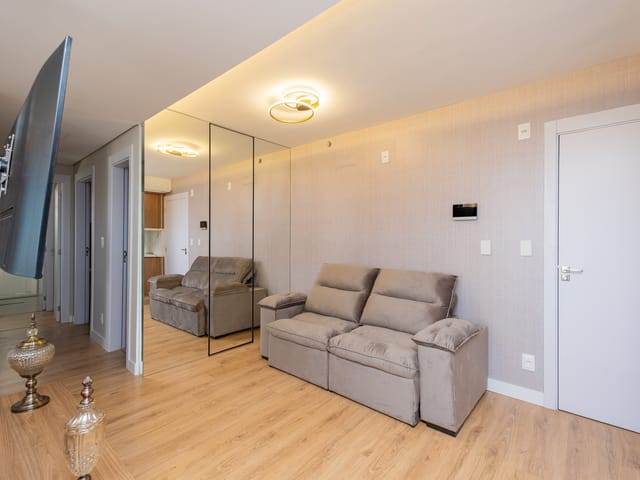 Apartamento 3 quartos e 2 banheiros, à venda ou para alugar, no bairro Areal em Pelotas