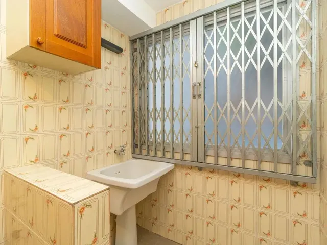 Apartamento 1 quarto e 1 banheiro, para alugar, no bairro Bigorrilho em Curitiba