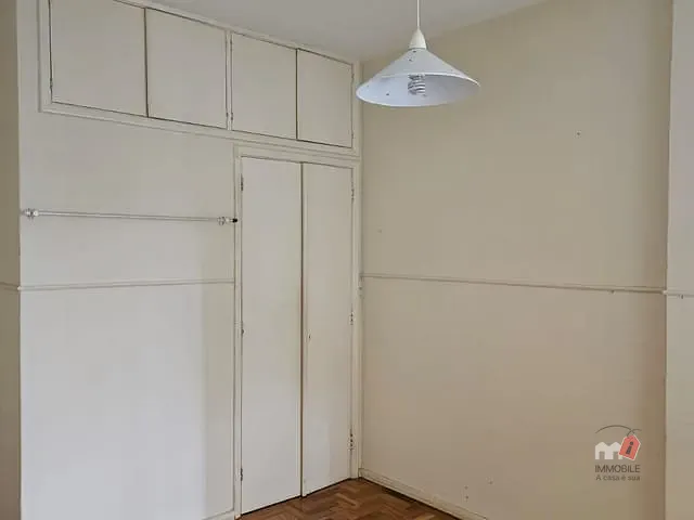 Apartamento 2 quartos e 1 banheiro, à venda, no bairro Castelanea em Petrópolis