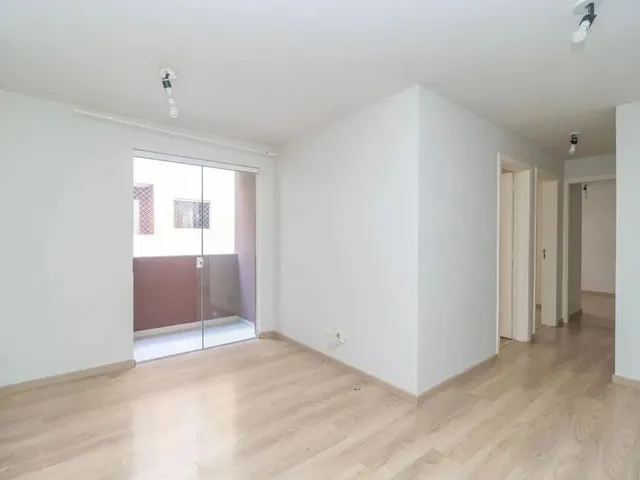 Apartamento 3 quartos e 1 banheiro, para alugar, no bairro Santa Cândida em Curitiba