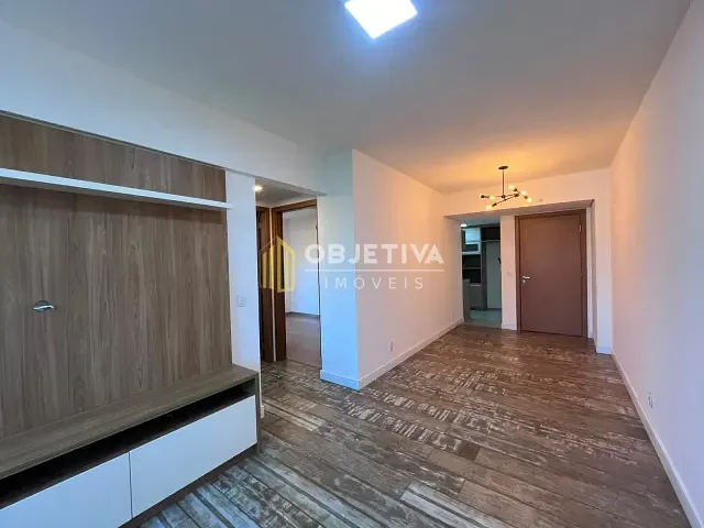 Apartamento 2 quartos e 2 banheiros, para alugar, no bairro Pátria Nova em Novo Hamburgo