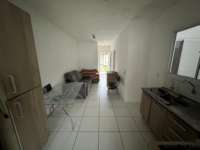 Casa com 50m² 2 quartos e 1 banheiro, à venda, no bairro Areal em Pelotas