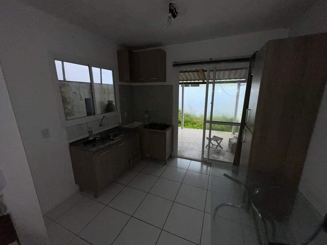 Casa com 50m² 2 quartos e 1 banheiro, à venda, no bairro Areal em Pelotas