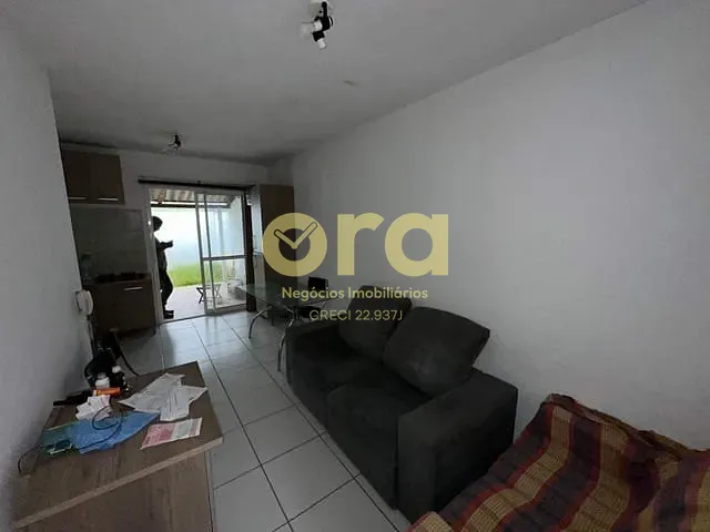 Casa com 50m² 2 quartos e 1 banheiro, à venda, no bairro Areal em Pelotas