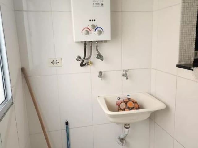 Apartamento com 48m² 2 quartos e 1 banheiro, à venda, no bairro Conceicao em Osasco