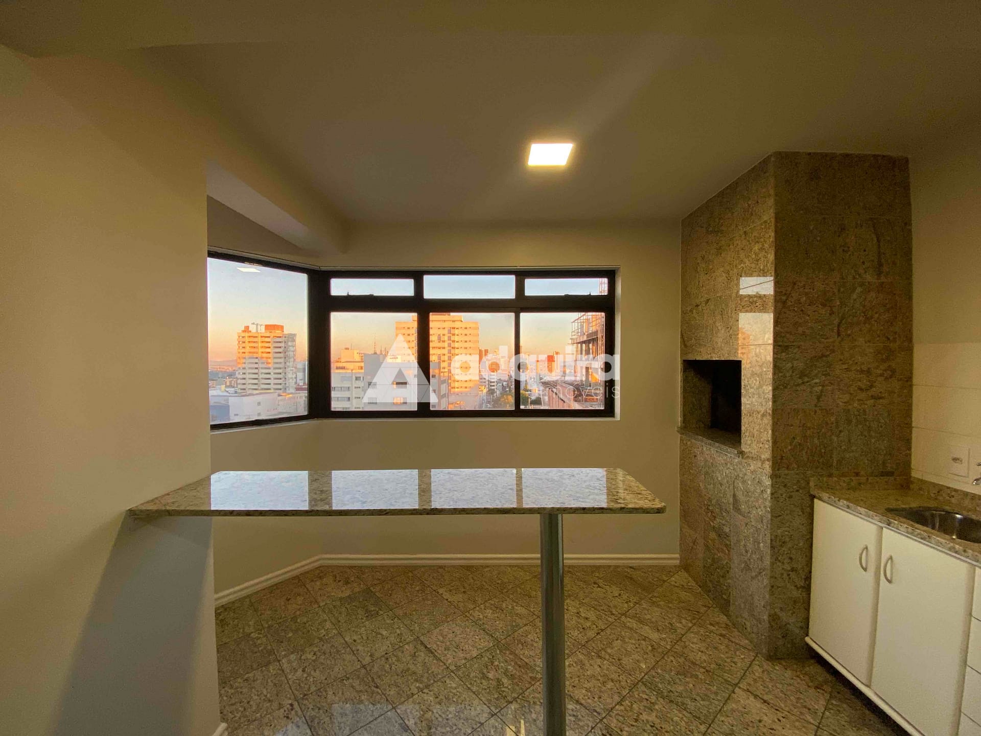 Apartamento à venda com 3 quartos, 112m² - Foto 10