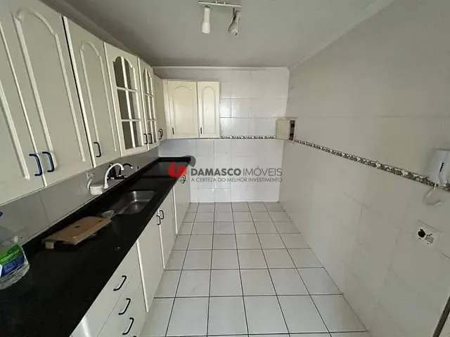 Apartamento 2 quartos e 1 banheiro, para alugar, no bairro Santo Antônio em São Caetano do Sul