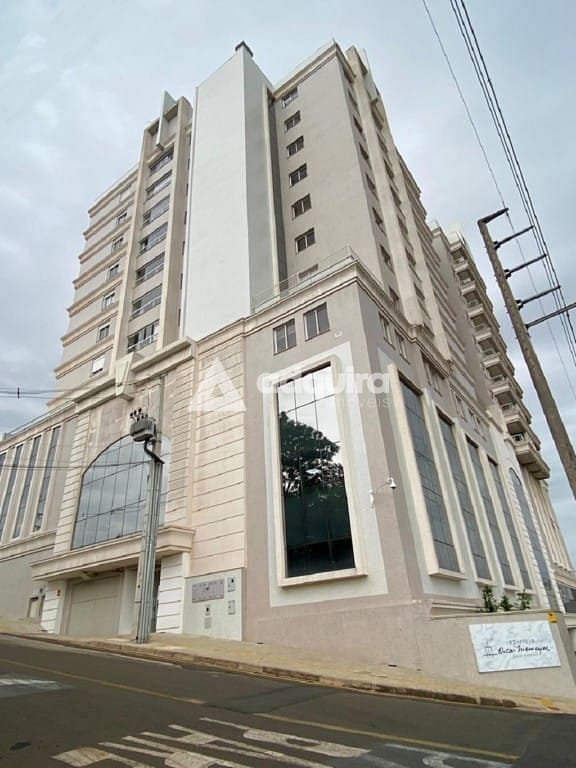 Apartamento à venda com 3 quartos, 274m² - Foto 1