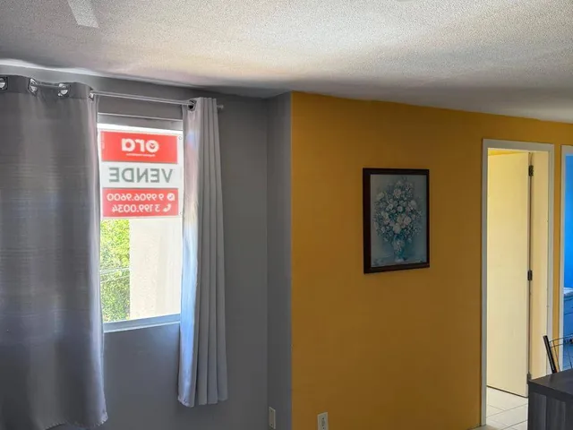 Apartamento 2 quartos e 1 banheiro, à venda, no bairro Três Vendas em Pelotas
