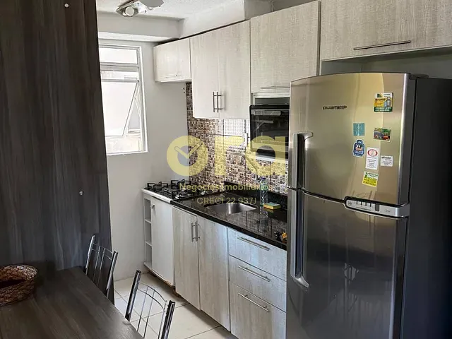 Apartamento 2 quartos e 1 banheiro, à venda, no bairro Três Vendas em Pelotas