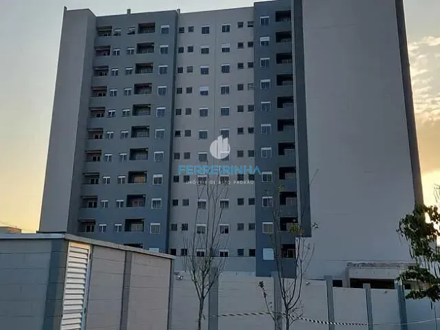Apartamento 2 quartos e 2 banheiros, para alugar, no bairro Condomínio Residencial Colinas do Paratehy em São José dos Campos