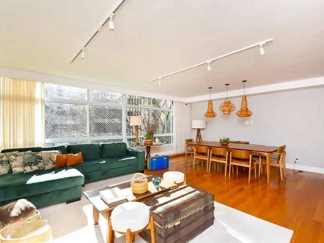 Apartamento com 207m² 3 quartos e 2 banheiros, à venda, no bairro Jardim Paulista em São Paulo