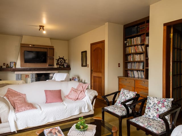 Apartamento com 202m² 3 quartos e 3 banheiros, à venda, no bairro Centro em Pelotas