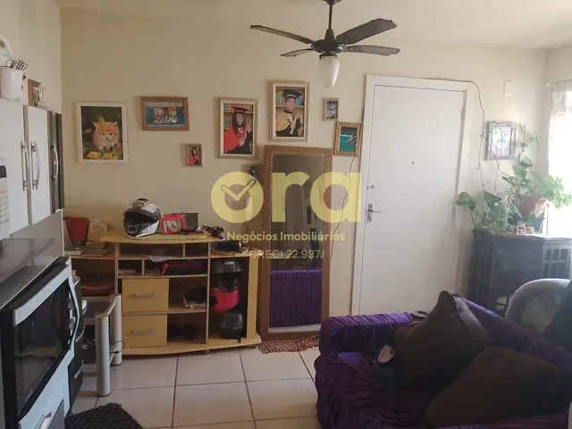 Apartamento com 50m² 2 quartos e 1 banheiro, à venda, no bairro Três Vendas em Pelotas
