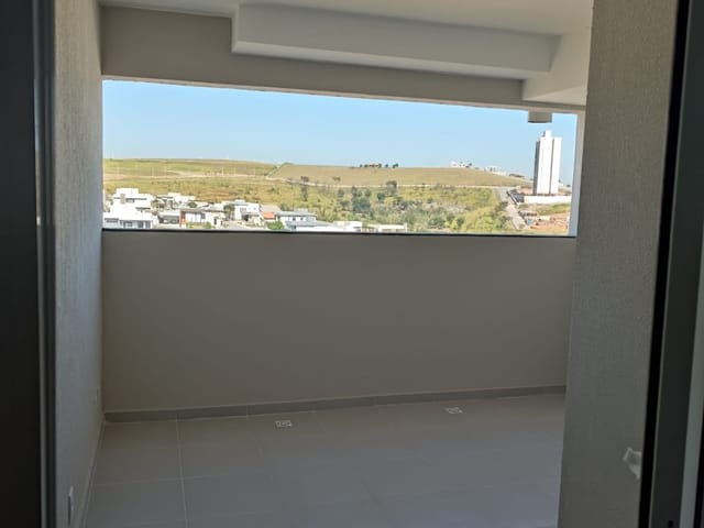Apartamento 3 quartos e 1 banheiro, à venda ou para alugar, no bairro Condomínio Residencial Colinas do Paratehy em São José dos Campos