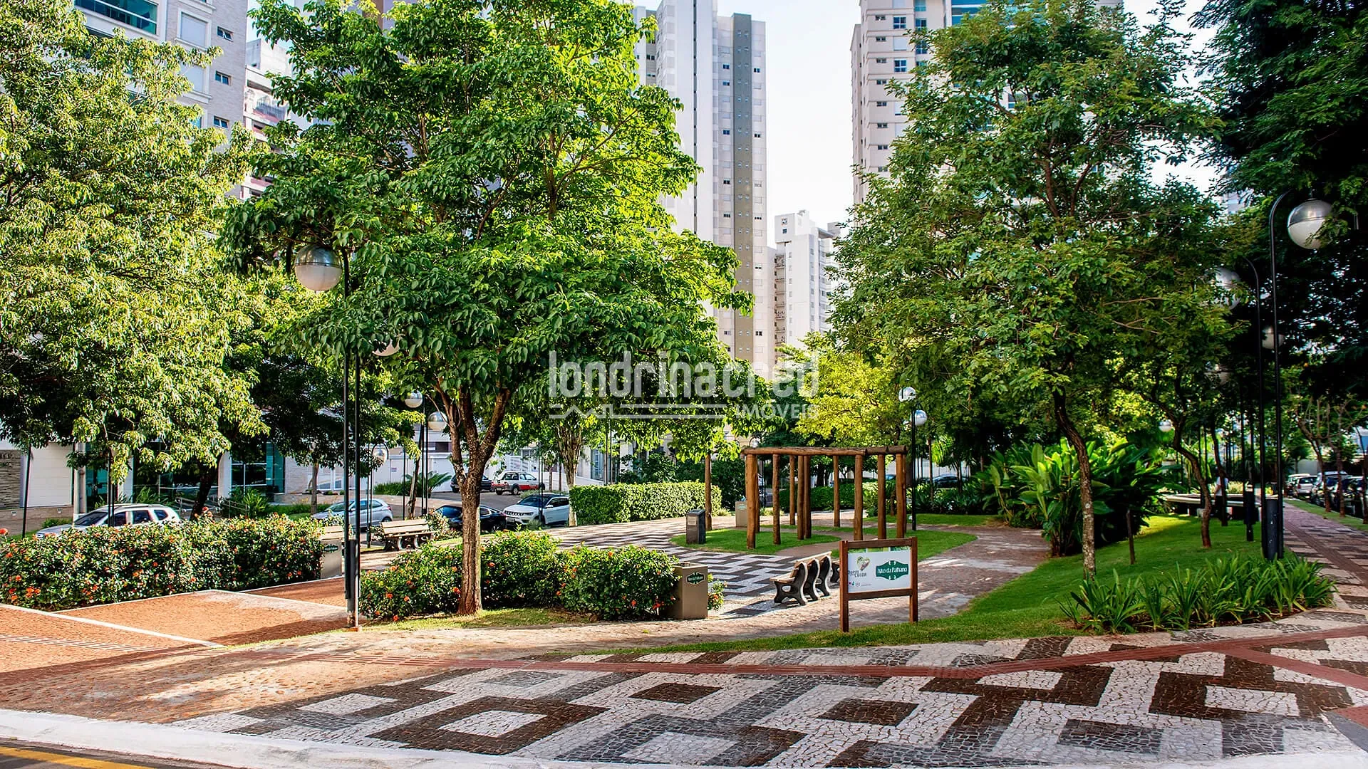 Apartamento, 3 quartos, 130 m² - Foto 2
