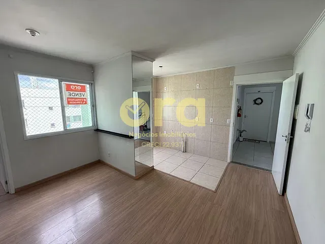 Apartamento 2 quartos e 1 banheiro, à venda, no bairro Três Vendas em Pelotas