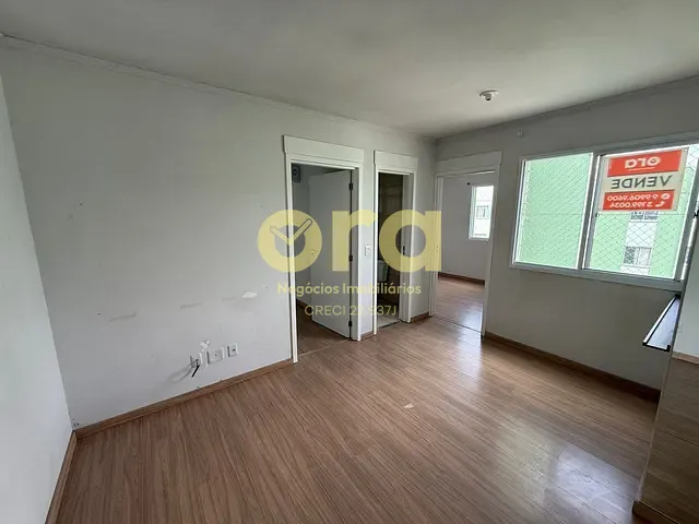 Apartamento 2 quartos e 1 banheiro, à venda, no bairro Três Vendas em Pelotas