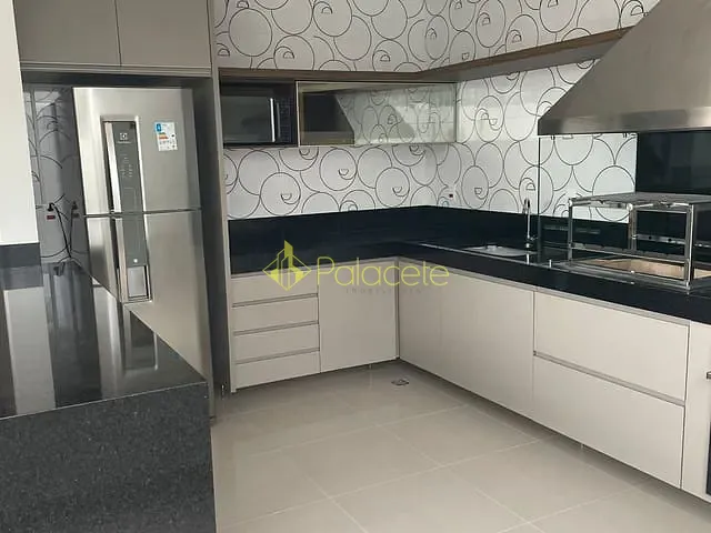 Apartamento 3 quartos e 2 banheiros, para alugar, no bairro Vila Bourghese em Pindamonhangaba