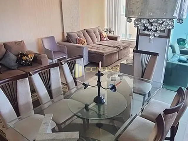 Apartamento com 230m² 3 quartos e 3 banheiros, à venda, no bairro Meia Praia em Itapema