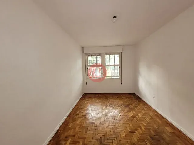 Apartamento com 100m² 2 quartos e 1 banheiro, à venda, no bairro Rio Branco em Porto Alegre