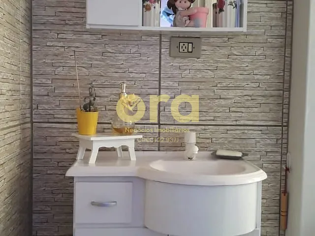 Apartamento com 46m² 2 quartos e 1 banheiro, à venda, no bairro Três Vendas em Pelotas