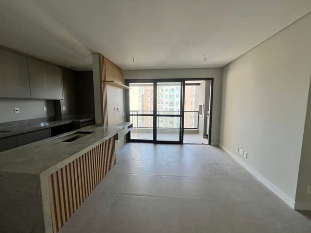 Apartamento 2 quartos e 2 banheiros, à venda, no bairro Gleba Palhano em Londrina