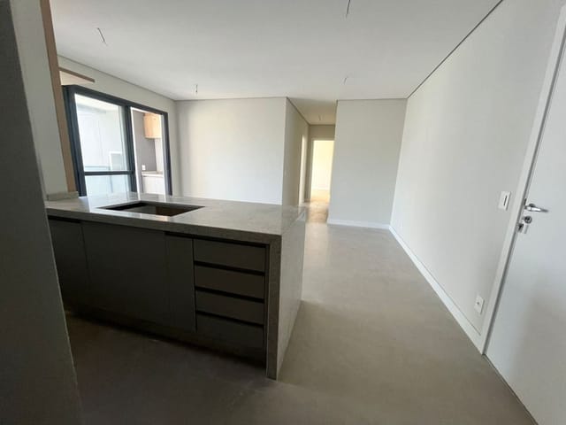 Apartamento 2 quartos e 2 banheiros, à venda, no bairro Gleba Palhano em Londrina