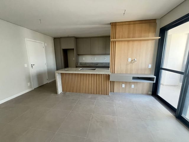 Apartamento 2 quartos e 2 banheiros, à venda, no bairro Gleba Palhano em Londrina