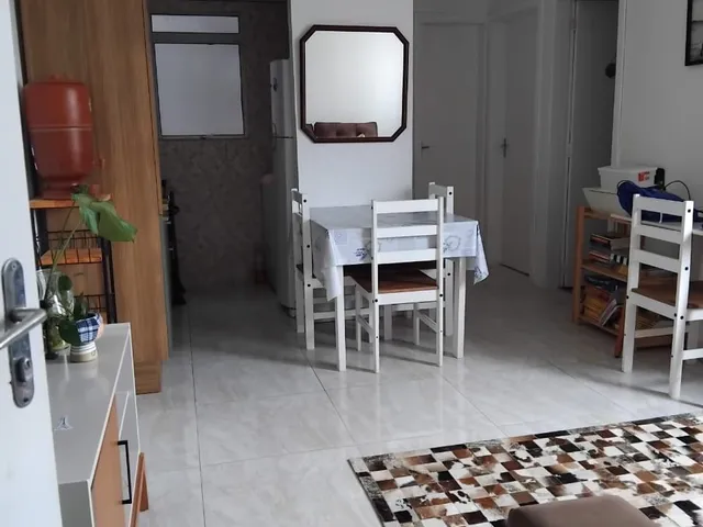 Apartamento 2 quartos e 1 banheiro, à venda, no bairro Três Vendas em Pelotas