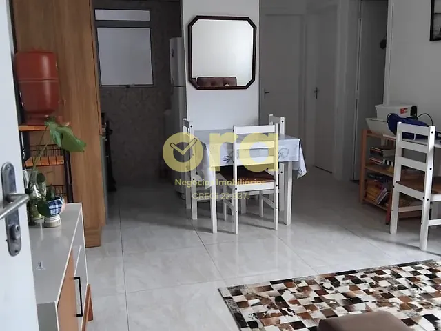 Apartamento 2 quartos e 1 banheiro, à venda, no bairro Três Vendas em Pelotas