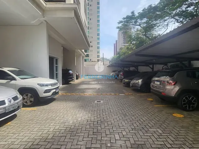 Apartamento 3 quartos e 1 banheiro, à venda, no bairro Jardim Aquarius em São José dos Campos