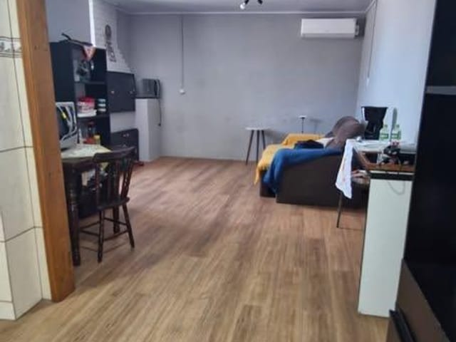 Apartamento 2 quartos e 1 banheiro, à venda, no bairro Três Vendas em Pelotas