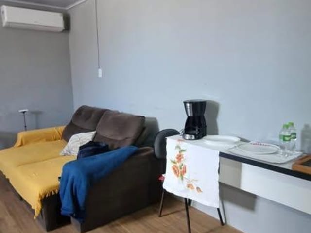 Apartamento 2 quartos e 1 banheiro, à venda, no bairro Três Vendas em Pelotas