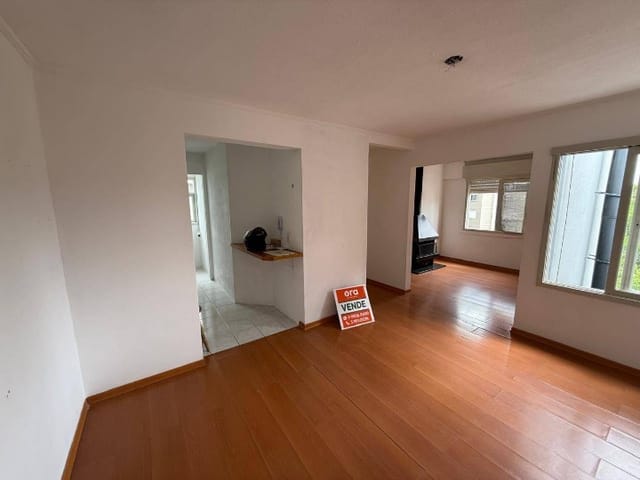 Apartamento com 59m² 3 quartos e 1 banheiro, à venda, no bairro Três Vendas em Pelotas