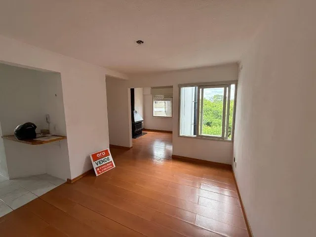 Apartamento com 59m² 3 quartos e 1 banheiro, à venda, no bairro Três Vendas em Pelotas