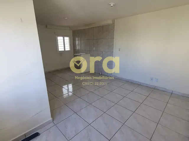 Apartamento 2 quartos e 1 banheiro, à venda, no bairro Sitio Floresta em Pelotas